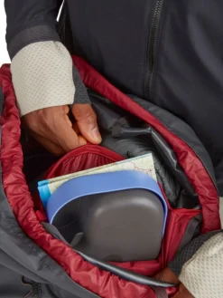 Klattermusen Ull Backpack Paivareppu, 30L, Musta