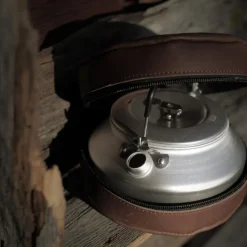 Lemmelkaffe Kahvipannu Nahkalaukulla
